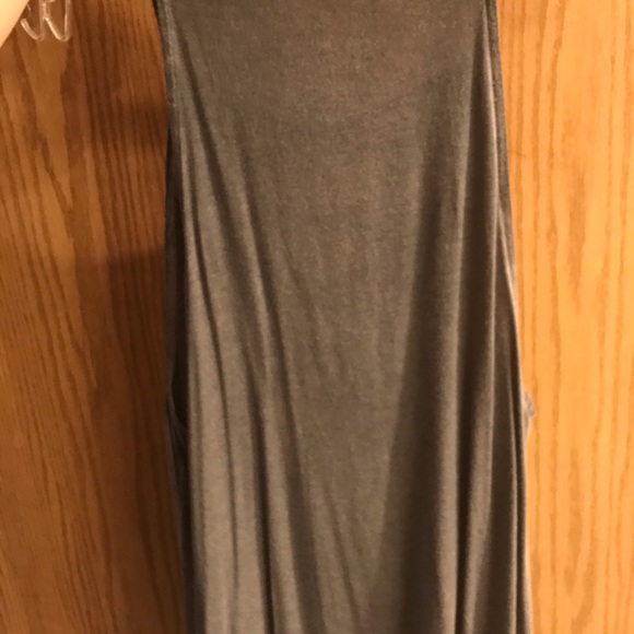 Crisscross tank - Picture 3 of 3